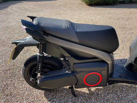 SEAT Mo eScooter 125 61
