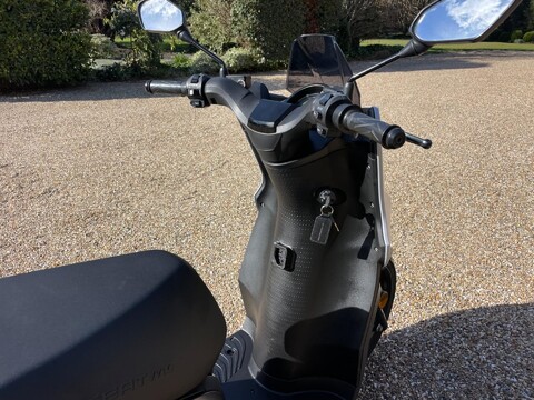 SEAT Mo eScooter 125 62