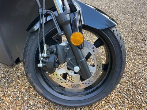 SEAT Mo eScooter 125 19