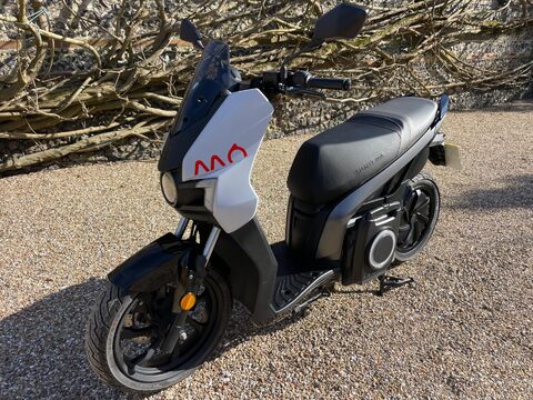 SEAT Mo eScooter 125 36