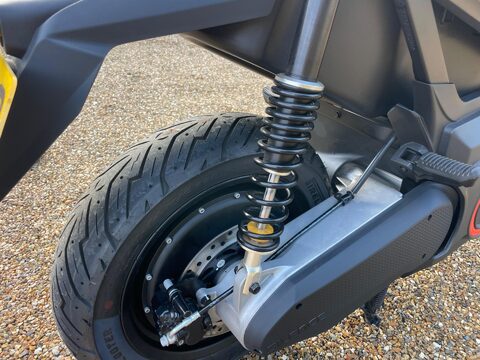 SEAT Mo eScooter 125 17