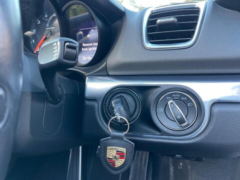 Porsche Boxster 2.7 981 PDK Euro 6 (s/s) 2dr 72