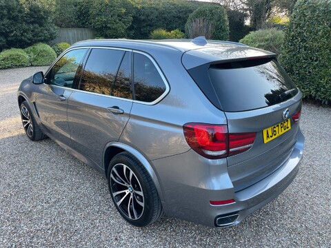 BMW X5 3.0 40d M Sport Auto xDrive Euro 6 (s/s) 5dr 9