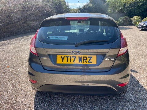 Ford Fiesta 1.0T EcoBoost Zetec Euro 6 (s/s) 5dr 11