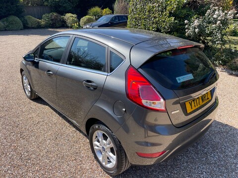 Ford Fiesta 1.0T EcoBoost Zetec Euro 6 (s/s) 5dr 9