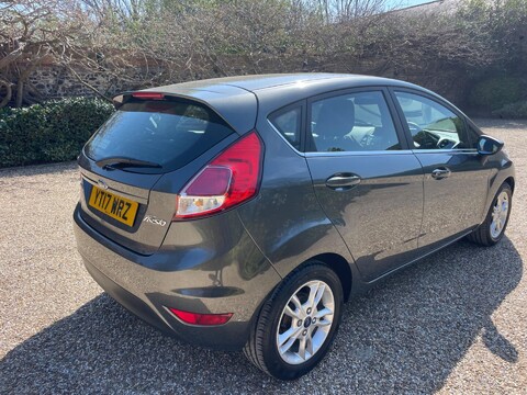 Ford Fiesta 1.0T EcoBoost Zetec Euro 6 (s/s) 5dr 13