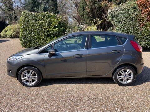 Ford Fiesta 1.0T EcoBoost Zetec Euro 6 (s/s) 5dr 7