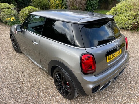 Mini Hatch 2.0 John Cooper Works Euro 6 (s/s) 3dr 11