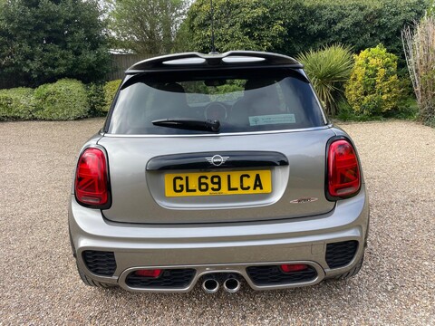 Mini Hatch 2.0 John Cooper Works Euro 6 (s/s) 3dr 12