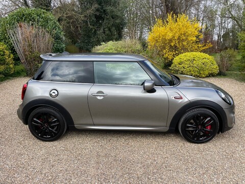 Mini Hatch 2.0 John Cooper Works Euro 6 (s/s) 3dr 18