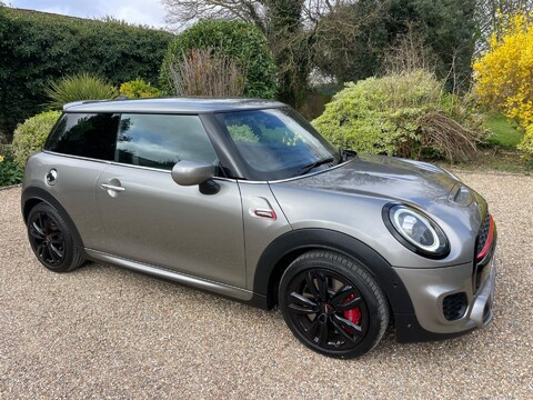 Mini Hatch 2.0 John Cooper Works Euro 6 (s/s) 3dr 19