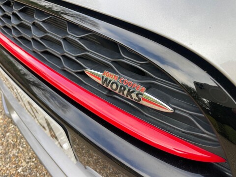 Mini Hatch 2.0 John Cooper Works Euro 6 (s/s) 3dr 29