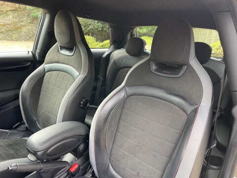 Mini Hatch 2.0 John Cooper Works Euro 6 (s/s) 3dr 77