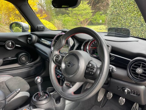 Mini Hatch 2.0 John Cooper Works Euro 6 (s/s) 3dr 60