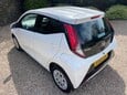 Toyota Aygo 1.0 VVT-i x-play x-shift Euro 6 5dr (Safety Sense) 12