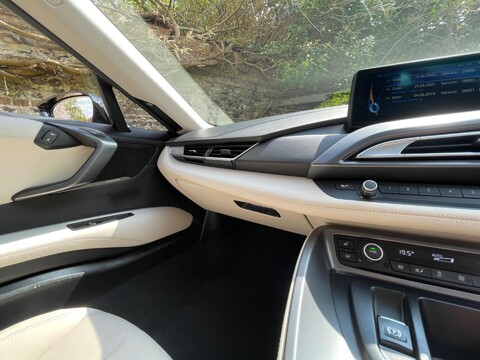BMW I8 1.5 7.1kWh Auto 4WD Euro 6 (s/s) 2dr 47