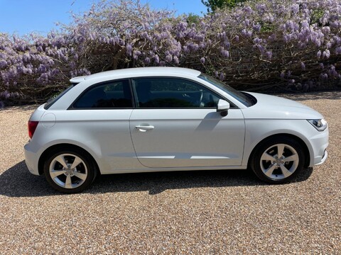 Audi A1 1.0 TFSI Sport Euro 6 (s/s) 3dr 14