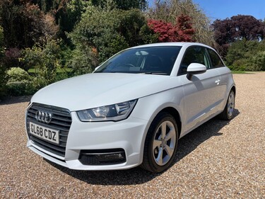 Audi A1 1.0 TFSI Sport Euro 6 (s/s) 3dr 4