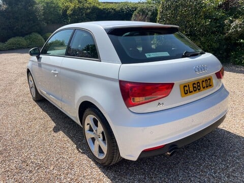 Audi A1 1.0 TFSI Sport Euro 6 (s/s) 3dr 8