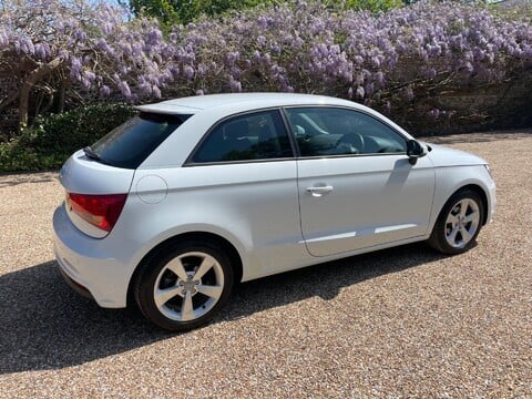 Audi A1 1.0 TFSI Sport Euro 6 (s/s) 3dr 13