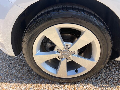 Audi A1 1.0 TFSI Sport Euro 6 (s/s) 3dr 19