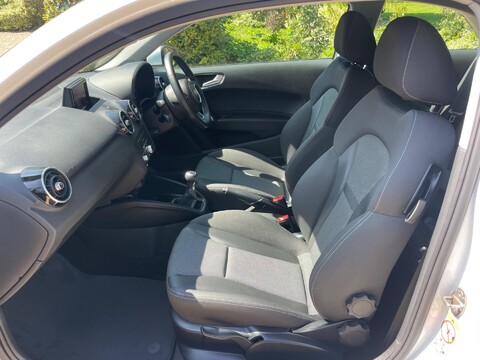 Audi A1 1.0 TFSI Sport Euro 6 (s/s) 3dr 57