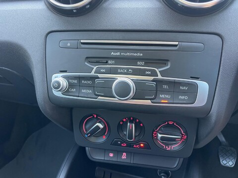 Audi A1 1.0 TFSI Sport Euro 6 (s/s) 3dr 33