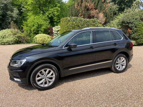 Volkswagen Tiguan 2.0 TDI BlueMotion Tech SE Navigation DSG 4Motion Euro 6 (s/s) 5dr 7