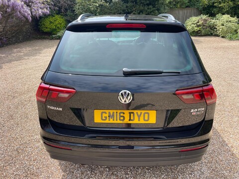 Volkswagen Tiguan 2.0 TDI BlueMotion Tech SE Navigation DSG 4Motion Euro 6 (s/s) 5dr 14
