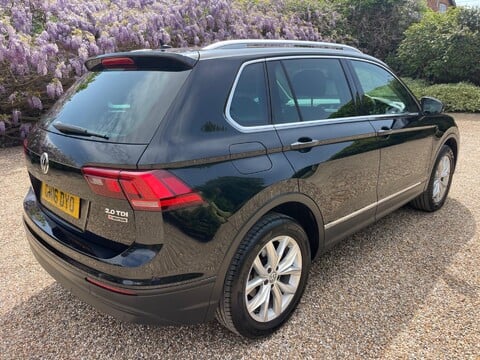 Volkswagen Tiguan 2.0 TDI BlueMotion Tech SE Navigation DSG 4Motion Euro 6 (s/s) 5dr 15