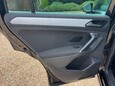 Volkswagen Tiguan 2.0 TDI BlueMotion Tech SE Navigation DSG 4Motion Euro 6 (s/s) 5dr 81