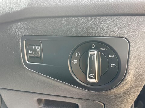 Volkswagen Tiguan 2.0 TDI BlueMotion Tech SE Navigation DSG 4Motion Euro 6 (s/s) 5dr 57
