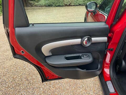 Mini Clubman 2.0 Cooper S Auto Euro 6 (s/s) 6dr 81