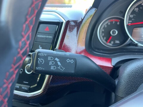 Volkswagen Up 1.0 TSI up! GTI Euro 6 (s/s) 5dr 40
