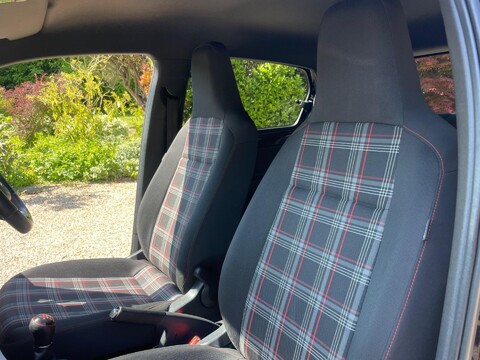 Volkswagen Up 1.0 TSI up! GTI Euro 6 (s/s) 5dr 54