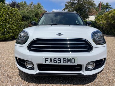 Mini Countryman 1.5 Cooper Exclusive Euro 6 (s/s) 5dr 3