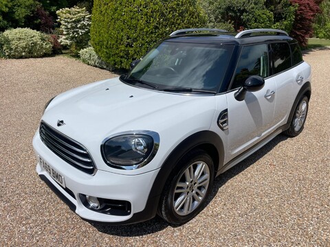 Mini Countryman 1.5 Cooper Exclusive Euro 6 (s/s) 5dr 7