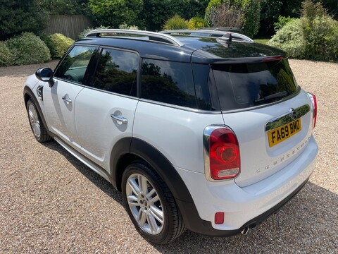Mini Countryman 1.5 Cooper Exclusive Euro 6 (s/s) 5dr 12