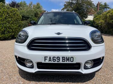 Mini Countryman 1.5 Cooper Exclusive Euro 6 (s/s) 5dr 3