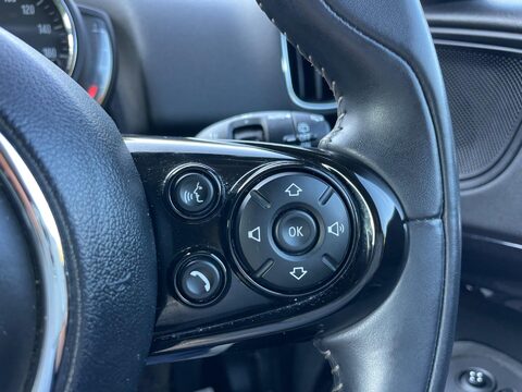 Mini Countryman 1.5 Cooper Exclusive Euro 6 (s/s) 5dr 44