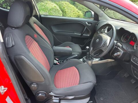 Alfa Romeo Mito 1.4 TB Veloce Euro 4 3dr 14