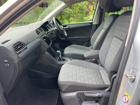Volkswagen Tiguan 1.5 TSI Life DSG Euro 6 (s/s) 5dr 61