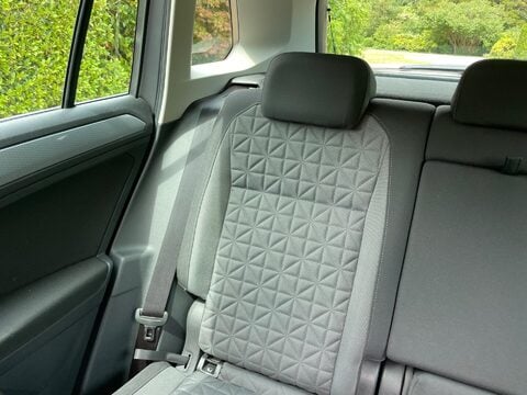 Volkswagen Tiguan 1.5 TSI Life DSG Euro 6 (s/s) 5dr 64