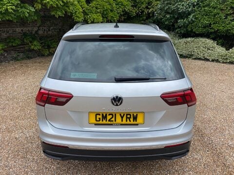 Volkswagen Tiguan 1.5 TSI Life DSG Euro 6 (s/s) 5dr 12