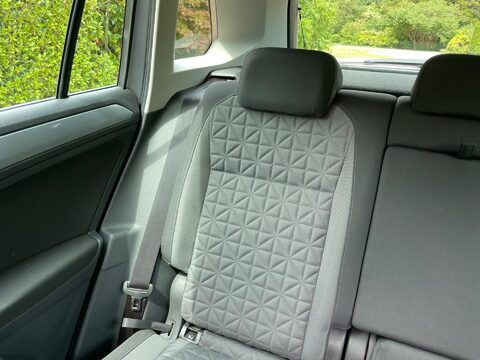 Volkswagen Tiguan 1.5 TSI Life DSG Euro 6 (s/s) 5dr 65