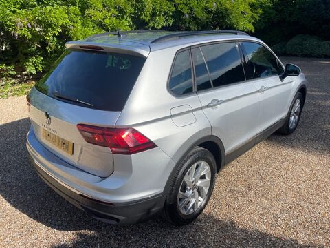 Volkswagen Tiguan 1.5 TSI Life DSG Euro 6 (s/s) 5dr 13