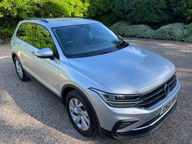 Volkswagen Tiguan 1.5 TSI Life DSG Euro 6 (s/s) 5dr 2