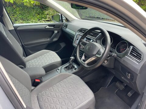 Volkswagen Tiguan 1.5 TSI Life DSG Euro 6 (s/s) 5dr 23