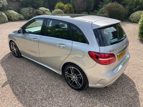 Mercedes-Benz B Class 2.1 B200d AMG Line (Premium Plus) 7G-DCT Euro 6 (s/s) 5dr 11