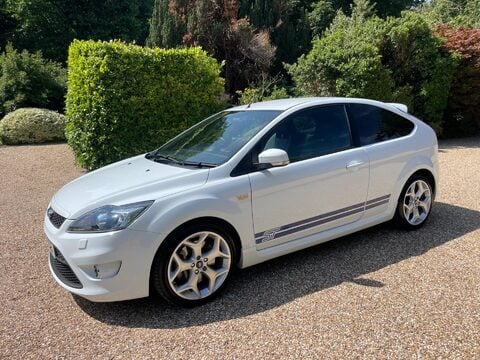 Ford Focus 2.5 SIV ST-3 3dr 10